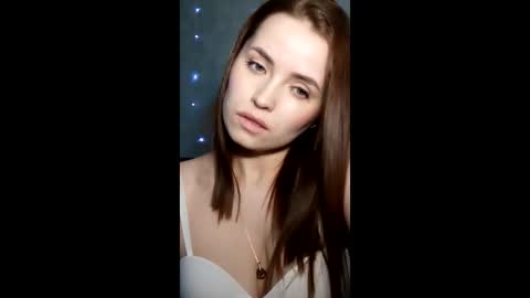 Snapshot of zlatagold_ chatting on 02-18-26, 03:35 Zlata online show from 02-18-26, 03:35