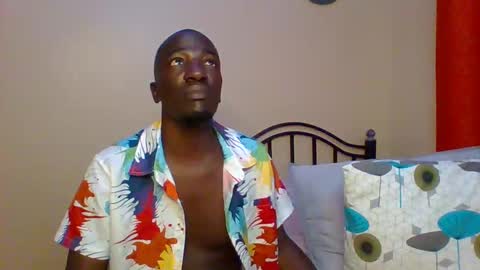 Snapshot of zlatann2012 chatting on 02-05-25, 06:37 Zlatann2012 online show from 02-05-25, 06:37