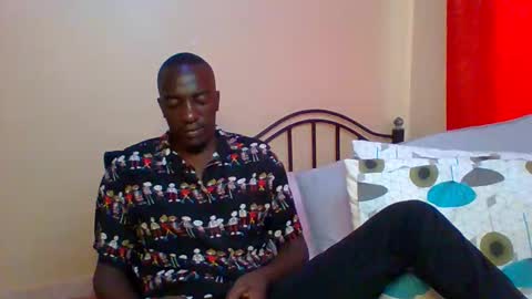 Snapshot of zlatann2012 chatting on 02-08-25, 06:43 Zlatann2012 online show from 02-08-25, 06:43