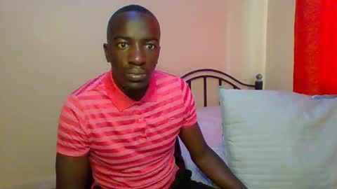 Snapshot of zlatann2012 chatting on 02-09-25, 06:54 Zlatann2012 online show from 02-09-25, 06:54