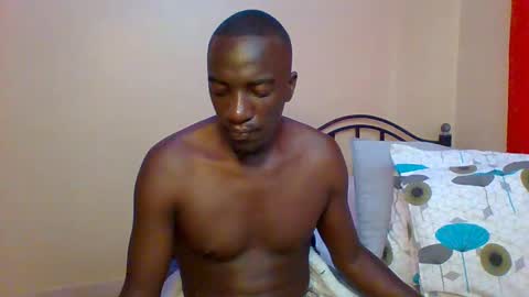 Snapshot of zlatann2012 chatting on 02-10-25, 04:19 Zlatann2012 online show from 02-10-25, 04:19