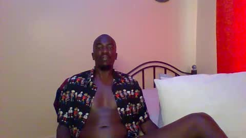 Snapshot of zlatann2012 chatting on 02-28-25, 01:36 Zlatann2012 online show from 02-28-25, 01:36