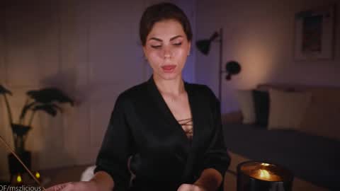 Zara  Join next live  at 5PM EST  online show from 11-19-25, 11:49