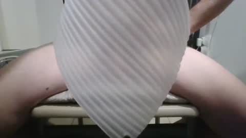 Snapshot of zobilov chatting on 02-08-25, 04:57 zobilov online show from 02-08-25, 04:57