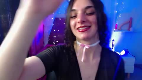 Snapshot of zoe_0111 chatting on 01-15-25, 02:02 zoe_0111 online show from 01-15-25, 02:02