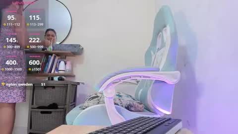 Snapshot of zoe_37 chatting on 03-04-25, 08:49 zoe_37 online show from 03-04-25, 08:49