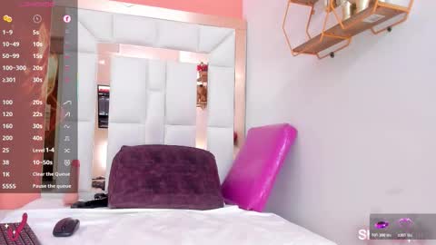 Snapshot of zoe_ebony69 chatting on 02-05-26, 11:48 Zoe online show from 02-05-26, 11:48