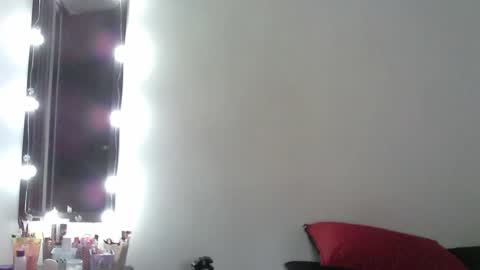 zoe hotxxx online show from 01-27-25, 12:16