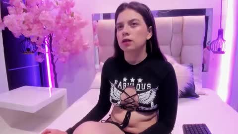 Zoe online show from 11-18-25, 11:36