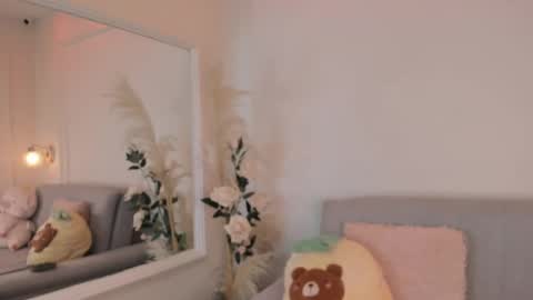 Zoe online show from 12-22-24, 09:11