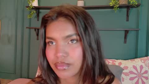 Zoe online show from 04-16-26, 03:07