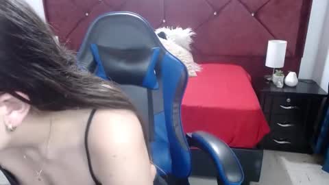 zoe_sweet050 online show from 01-08-26, 11:29