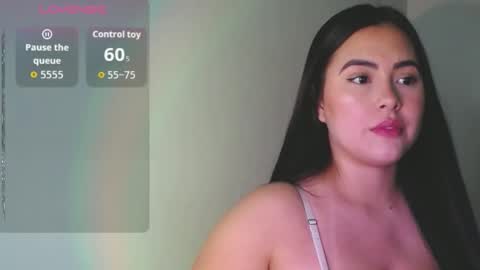 Zoe Bolton online show from 12-18-25, 01:17