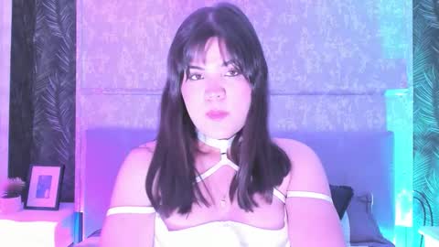 Snapshot of zoee_15 chatting on 01-11-26, 03:44 Zoe online show from 01-11-26, 03:44