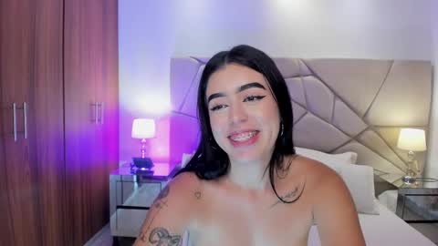 Snapshot of zoee_jackson chatting on 03-10-25, 01:12  zoee jackson online show from 03-10-25, 01:12