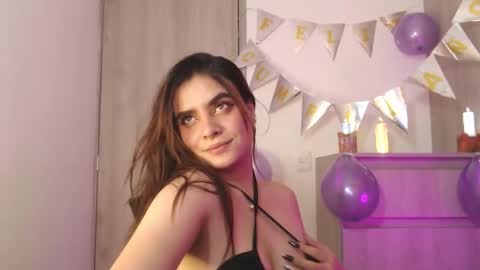 Zoee online show from 11-29-25, 07:50