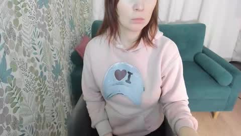 Zoe online show from 12-21-25, 01:29