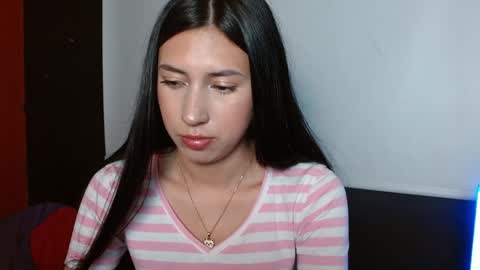 Laura  online show from 12-22-24, 08:25