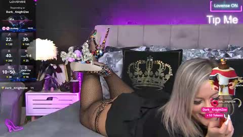 ZoeMesmerize online show from 02-11-25, 06:08