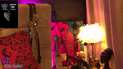 ZoeMesmerize online show from 11-04-25, 12:04