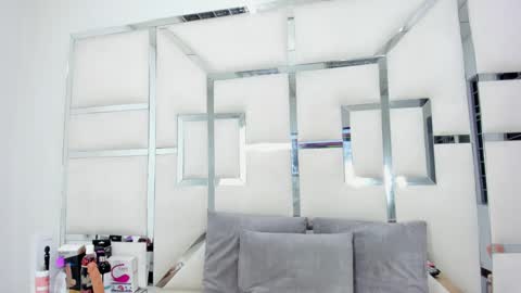 Snapshot of zoeswanx chatting on 03-01-25, 06:21 ZoeSwam online show from 03-01-25, 06:21