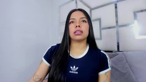 Snapshot of zoeswanx chatting on 09-16-25, 11:33 ZoeSwam online show from 09-16-25, 11:33