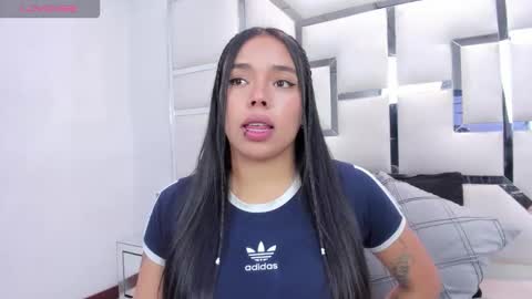 ZoeSwam online show from 02-17-26, 01:51