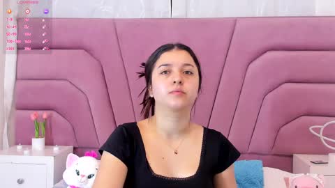 Snapshot of zoewillian chatting on 02-27-25, 03:05 zoewillian online show from 02-27-25, 03:05
