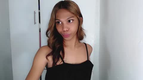 zoey online show from 10-09-25, 10:24