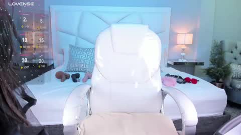 Z O E online show from 03-04-25, 11:51