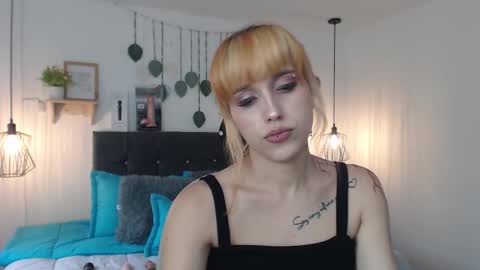 CALL ME    Z O H E T  online show from 12-20-25, 09:00