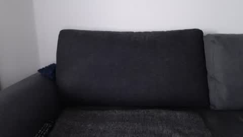 zoibee online show from 11-28-25, 09:01