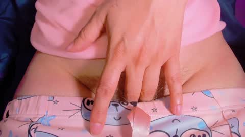 Alicie online show from 01-25-25, 06:12