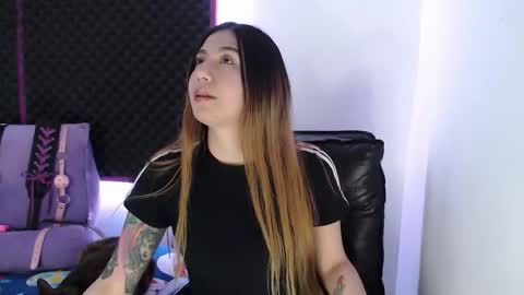 zpzphot online show from 10-17-25, 08:33