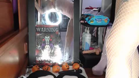 zpzphot online show from 10-23-25, 09:02