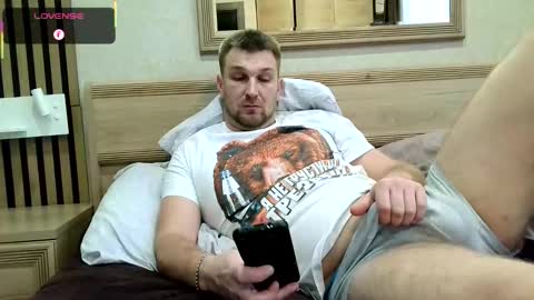 ztigrousz online show from 12-21-25, 11:28