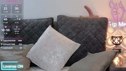 zuly goode online show from 12-16-25, 12:15