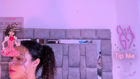 Snapshot of zulyjones chatting on 01-23-25, 10:11 Zuly online show from 01-23-25, 10:11