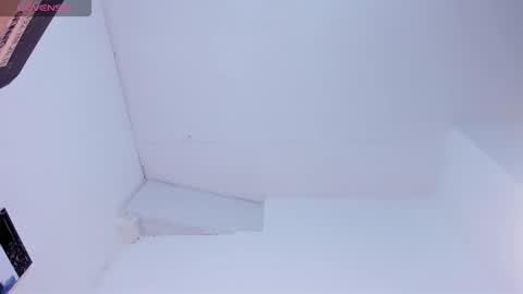 Snapshot of zulyjones chatting on 09-18-25, 11:45 Zuly online show from 09-18-25, 11:45