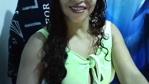 Snapshot of zusanahot chatting on 01-03-25, 03:38 zusanahot online show from 01-03-25, 03:38