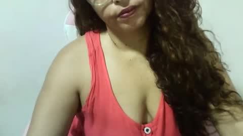 Snapshot of zusanahot chatting on 01-30-25, 06:54 zusanahot online show from 01-30-25, 06:54