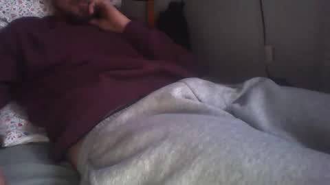 zyggy87 online show from 11-24-25, 07:19