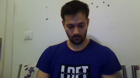 Snapshot of zzzzzzz41 chatting on 01-08-25, 02:35 zzzzzzz41 online show from 01-08-25, 02:35