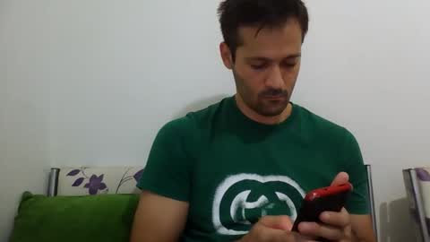 Snapshot of zzzzzzz41 chatting on 09-09-25, 12:37 zzzzzzz41 online show from 09-09-25, 12:37