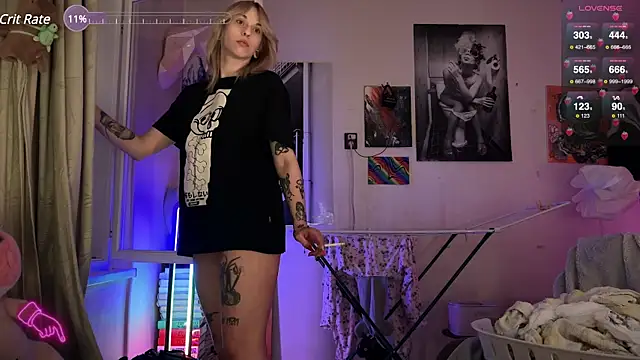 Mannarie Madsinn online show from 01-15-25, 05:26