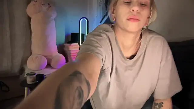 Mannarie Madsinn online show from 03-21-25, 02:07