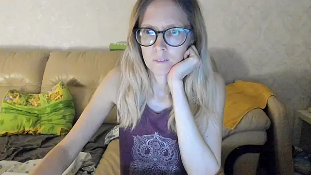 angelmommu online show from 03-18-25, 06:48