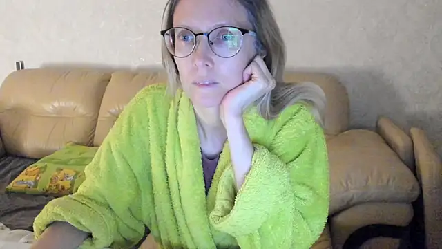 angelmommu online show from 03-19-25, 05:17