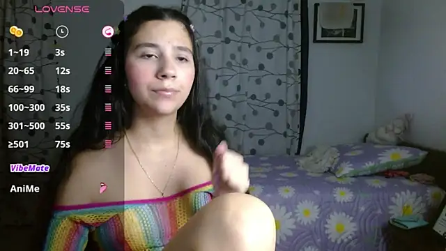 mia  lopez  online show from 02-01-25, 01:44