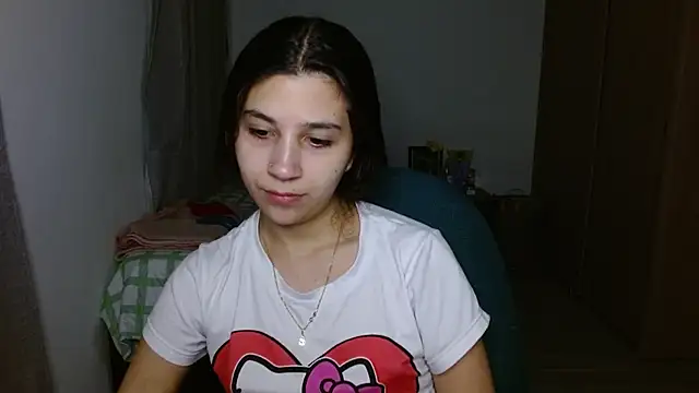 mia  lopez  online show from 09-30-25, 03:00